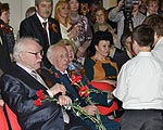 Поздравление ветеранов с Днём Победы в Театре Российской Армии